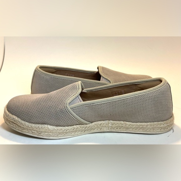 Clark’s Natural Color Azella Theoni Slip-on Soft‎ Cushion Women’s Size 10M - Picture 5 of 8